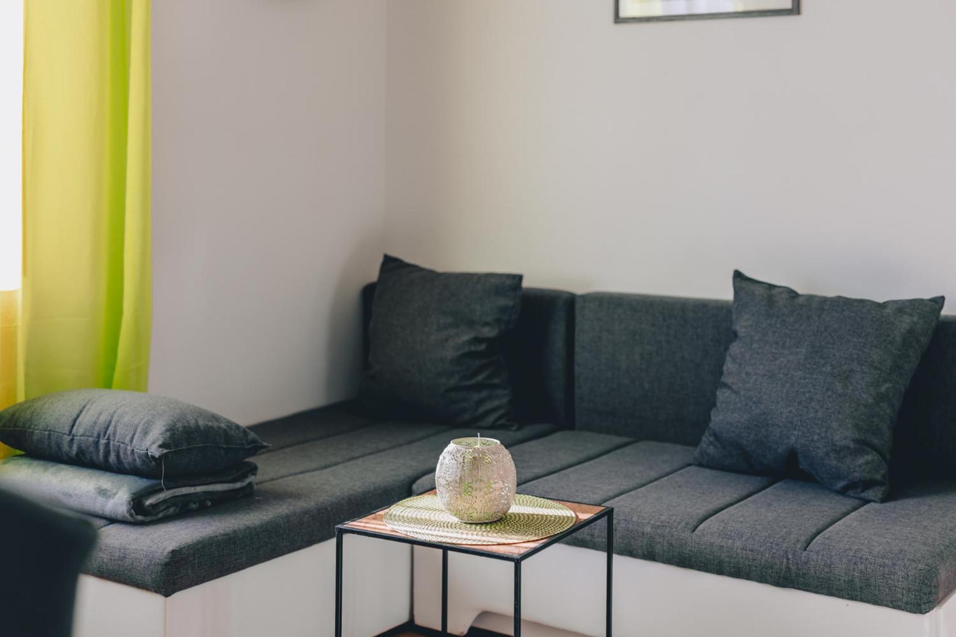 Appartamento Apartman Volaric Krk Town Esterno foto
